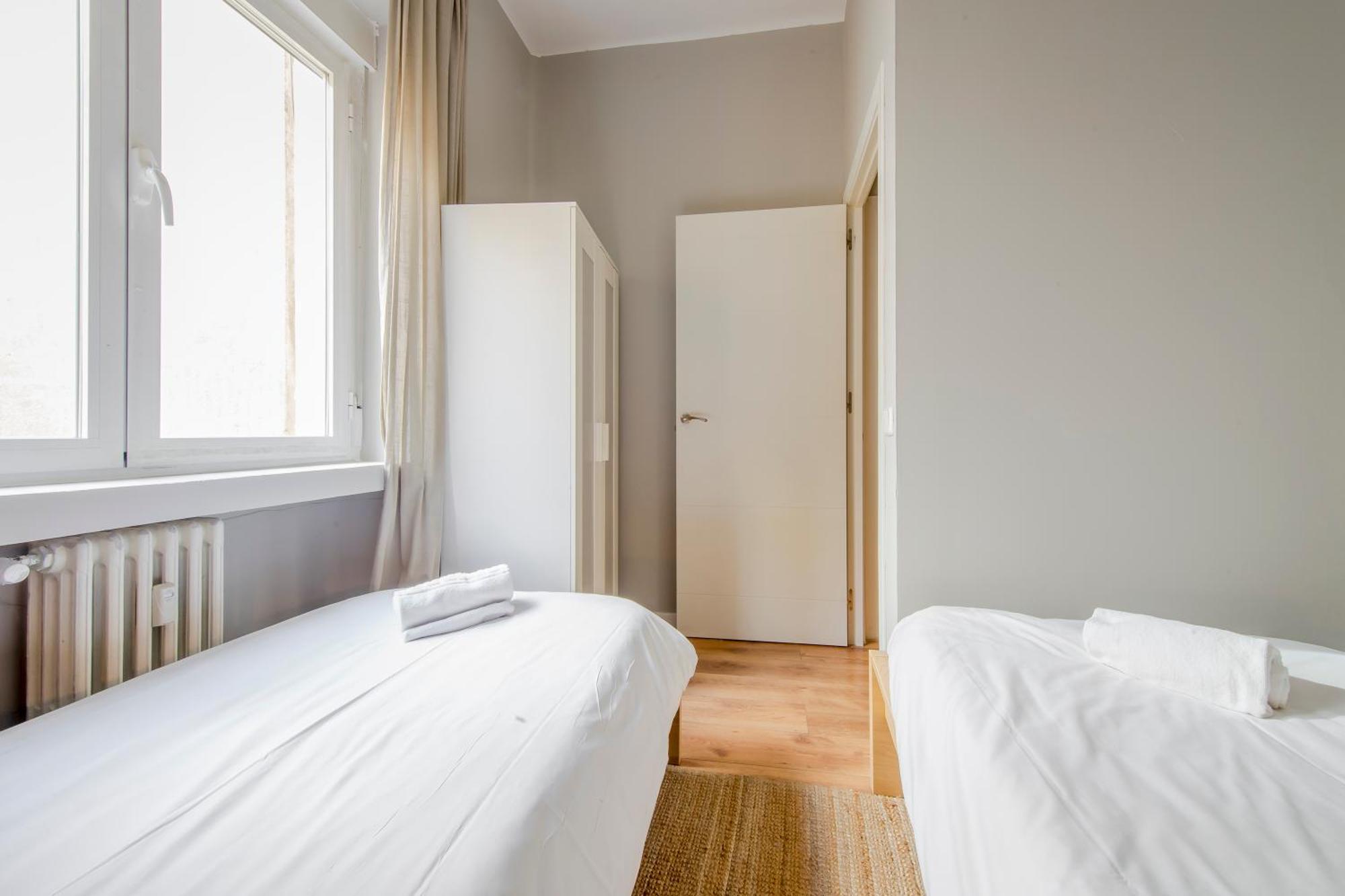 Excelente Piso De 3 Habitaciones En La Latina-Centro 马德里 外观 照片