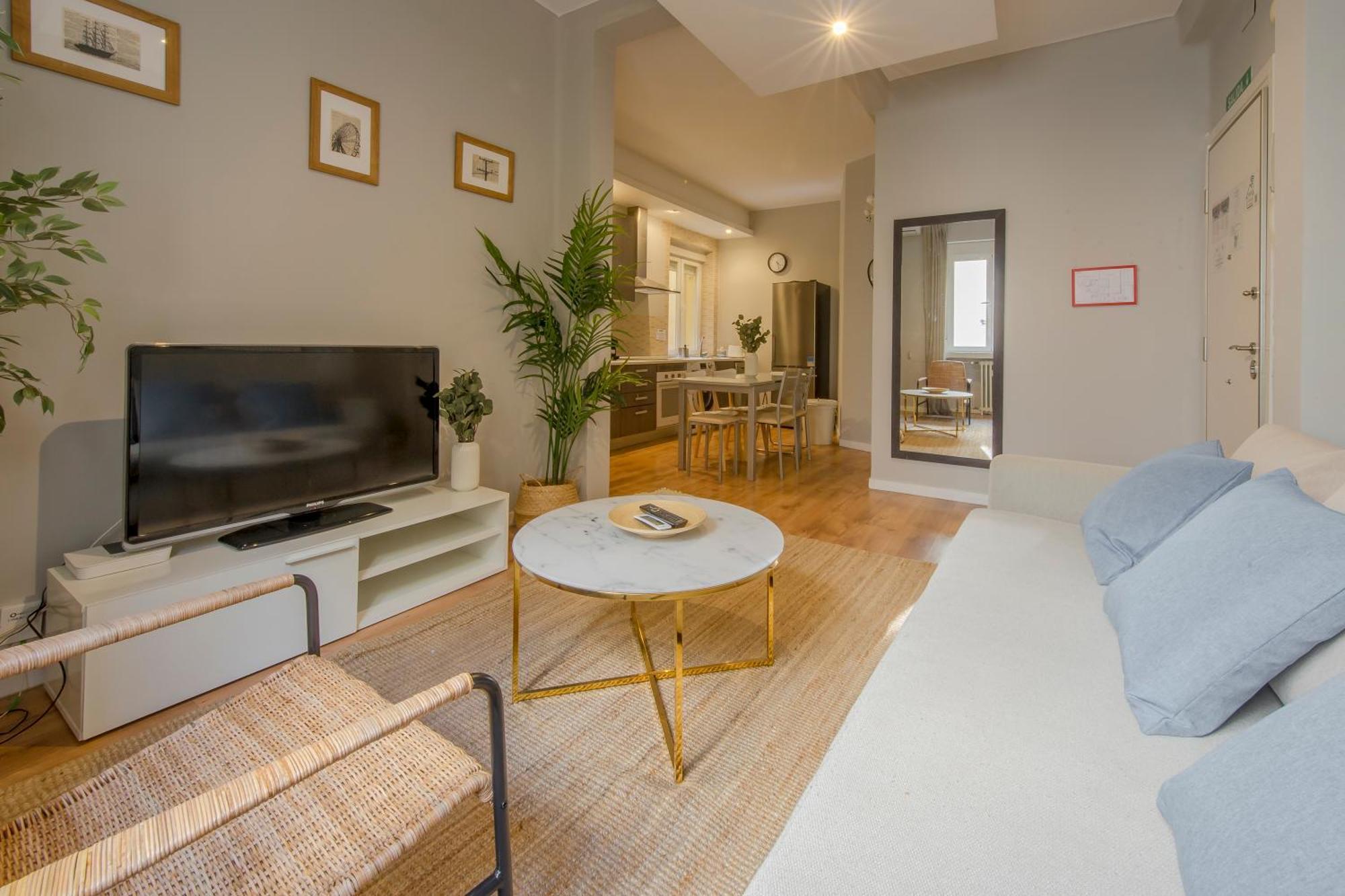 Excelente Piso De 3 Habitaciones En La Latina-Centro 马德里 外观 照片