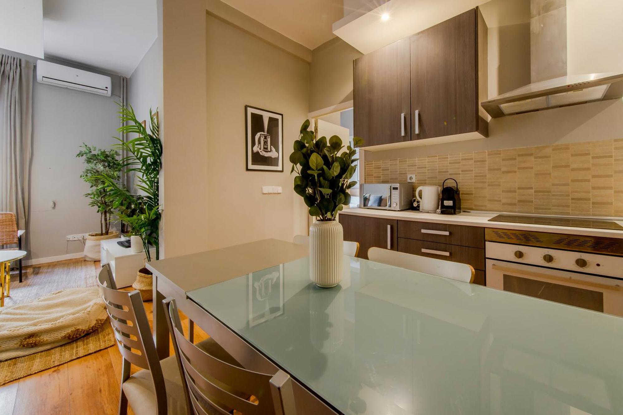 Excelente Piso De 3 Habitaciones En La Latina-Centro 马德里 外观 照片